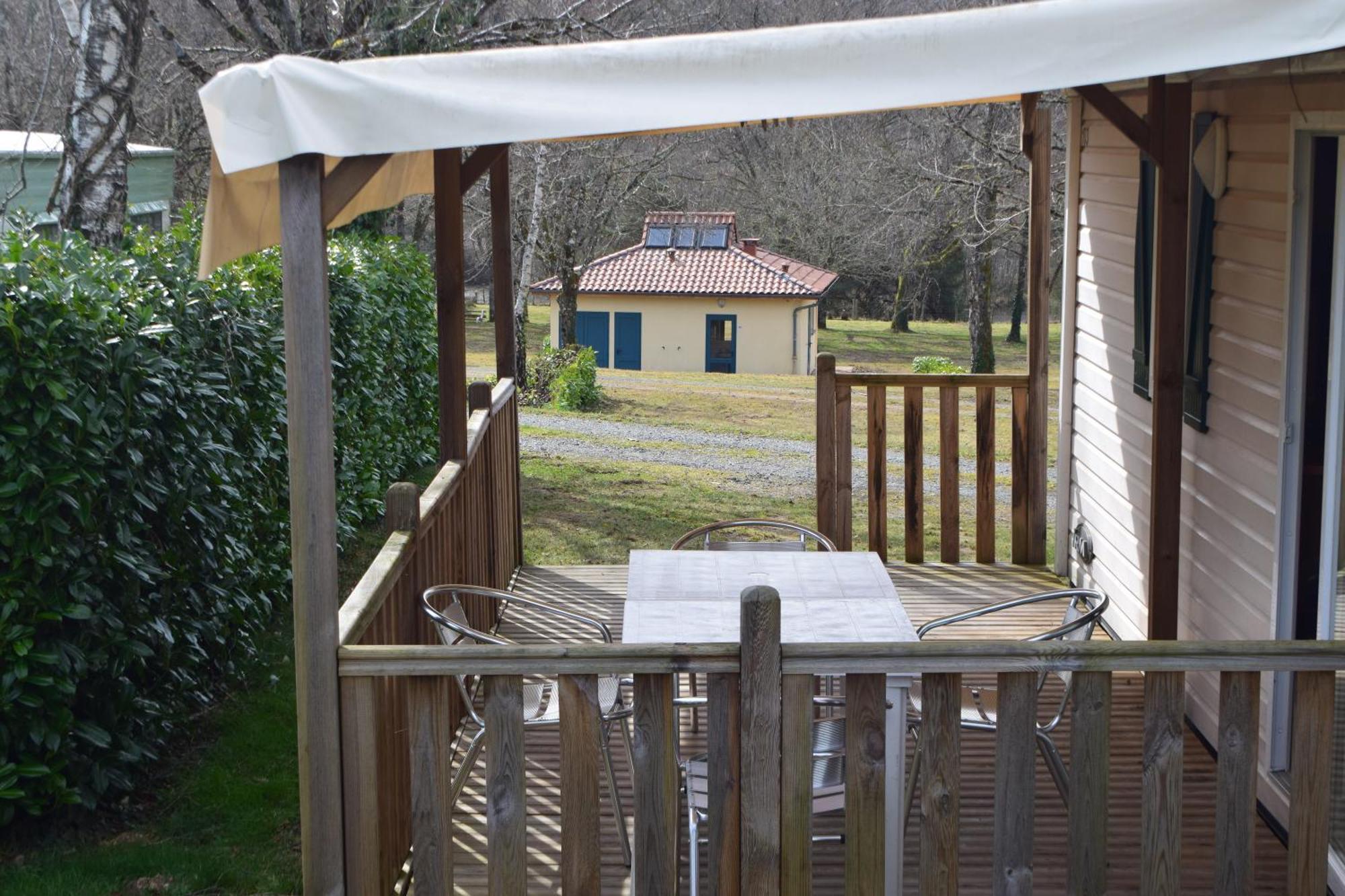 Camping De Ladignac Le Long Bel Air Exterior foto