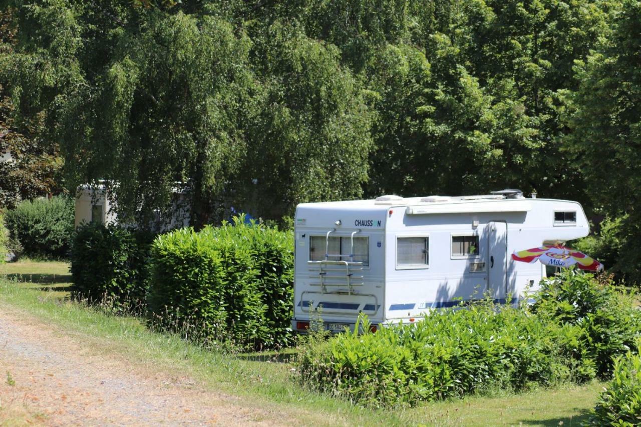 Camping De Ladignac Le Long Bel Air Exterior foto